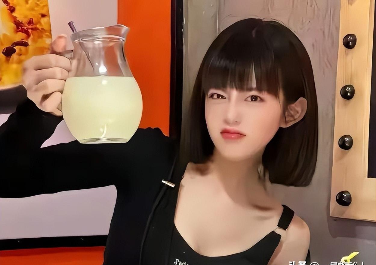 网络世界虚假爆料造谣者_社交平台流量投机行为_抖音女网红黑料视频来源是什么,