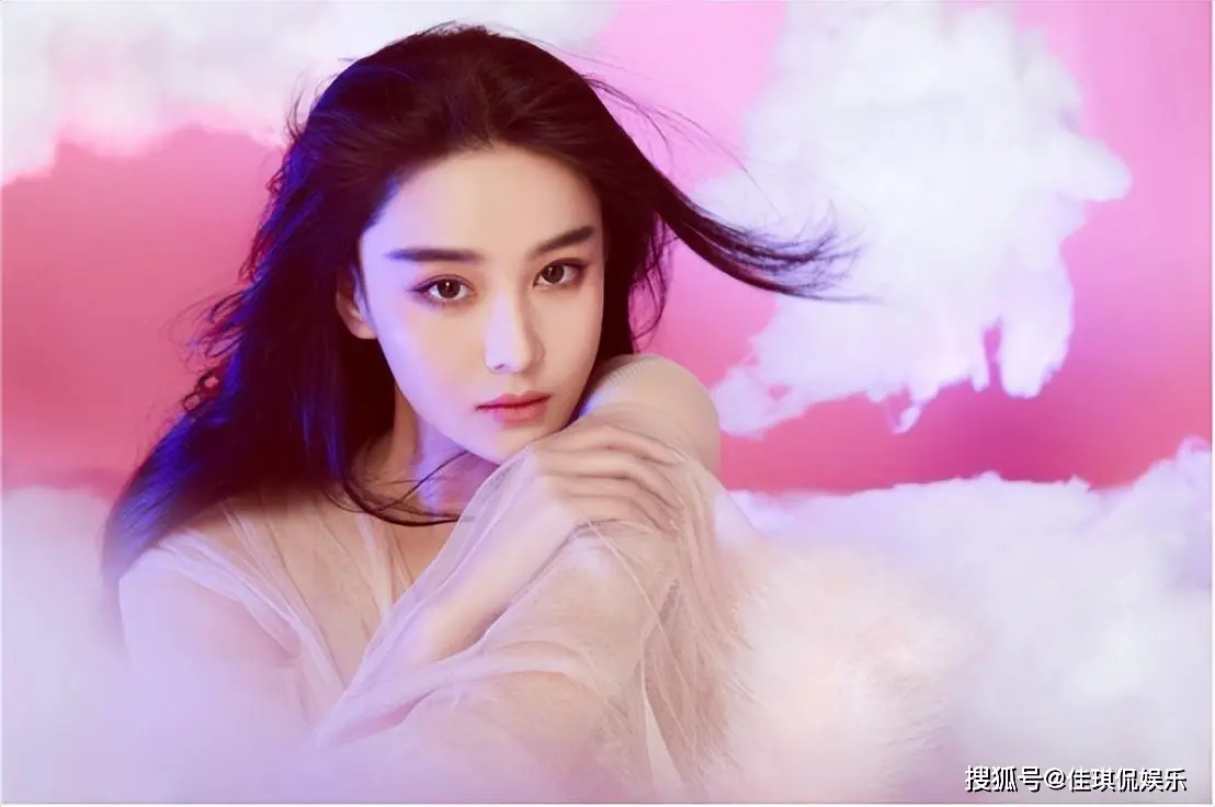 娱乐圈残酷真相_前段时间明星黑料,_张馨予成名之路