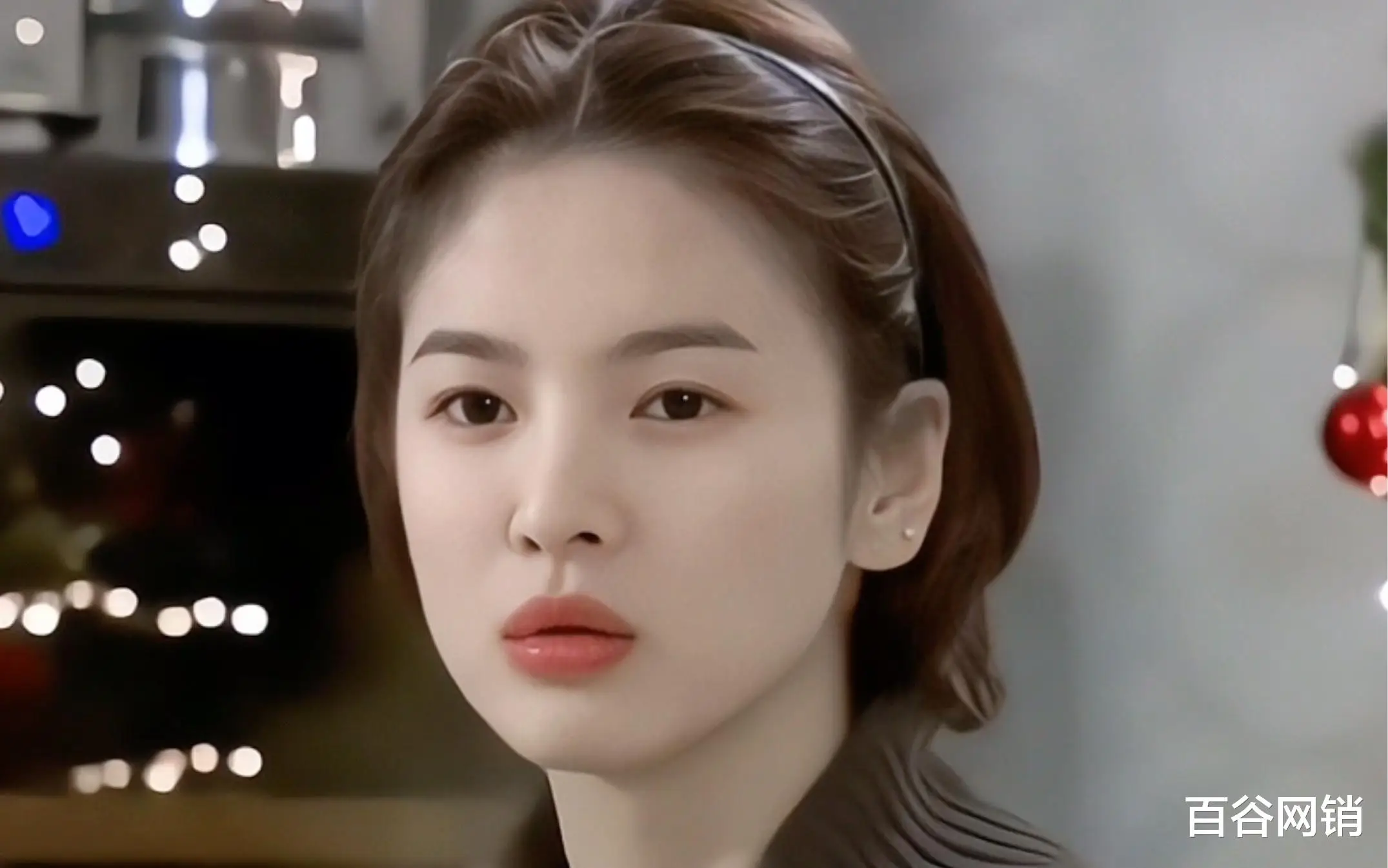 韩孝周金裕贞裴秀智申世景韩素希朴宝英金智秀宋慧乔高允贞蔡秀彬_2022年韩国最美十位女明星名单_韩国女明星美女